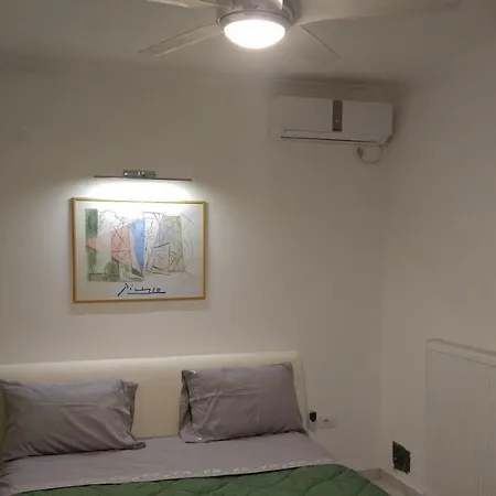 Διαμέρισμα Relax In 90sqm Close To Airport ,shoping,embriolab Seaside *