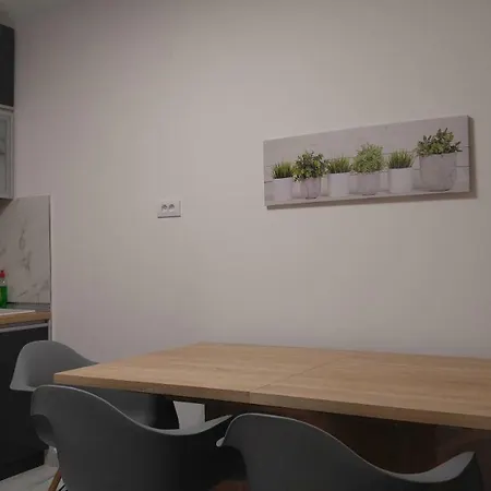 Relax In 90sqm Close To Airport ,shoping,embriolab Seaside Θεσσαλονίκη